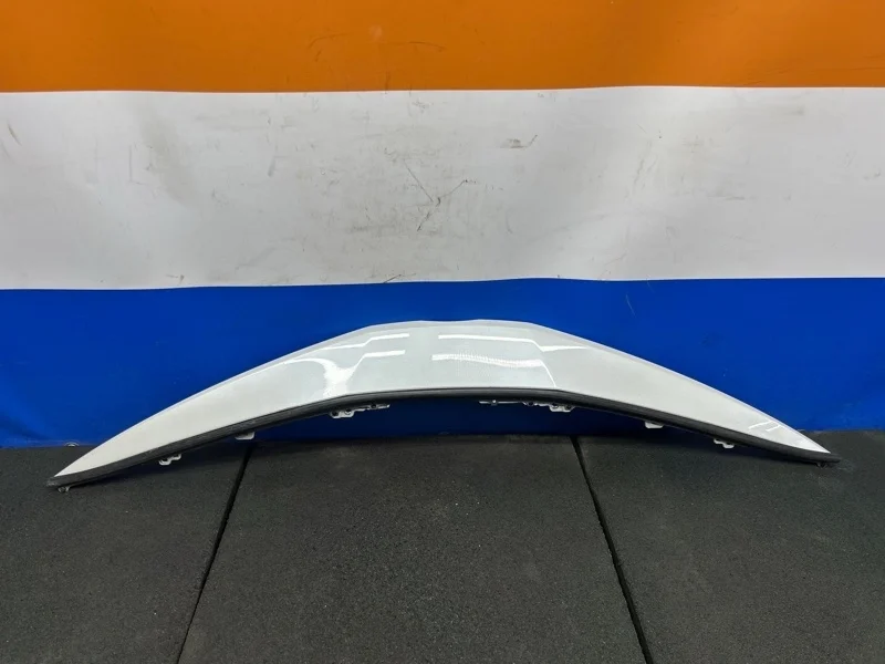 Окантовка решетки радиатора Toyota Camry 2021 5211106901 GSV70 3.5 2GR-FKS