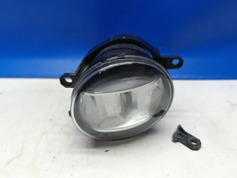 Фара ПТФ Toyota Camry 2021 8122048051 GSV70 3.5 2GR-FKS, левая