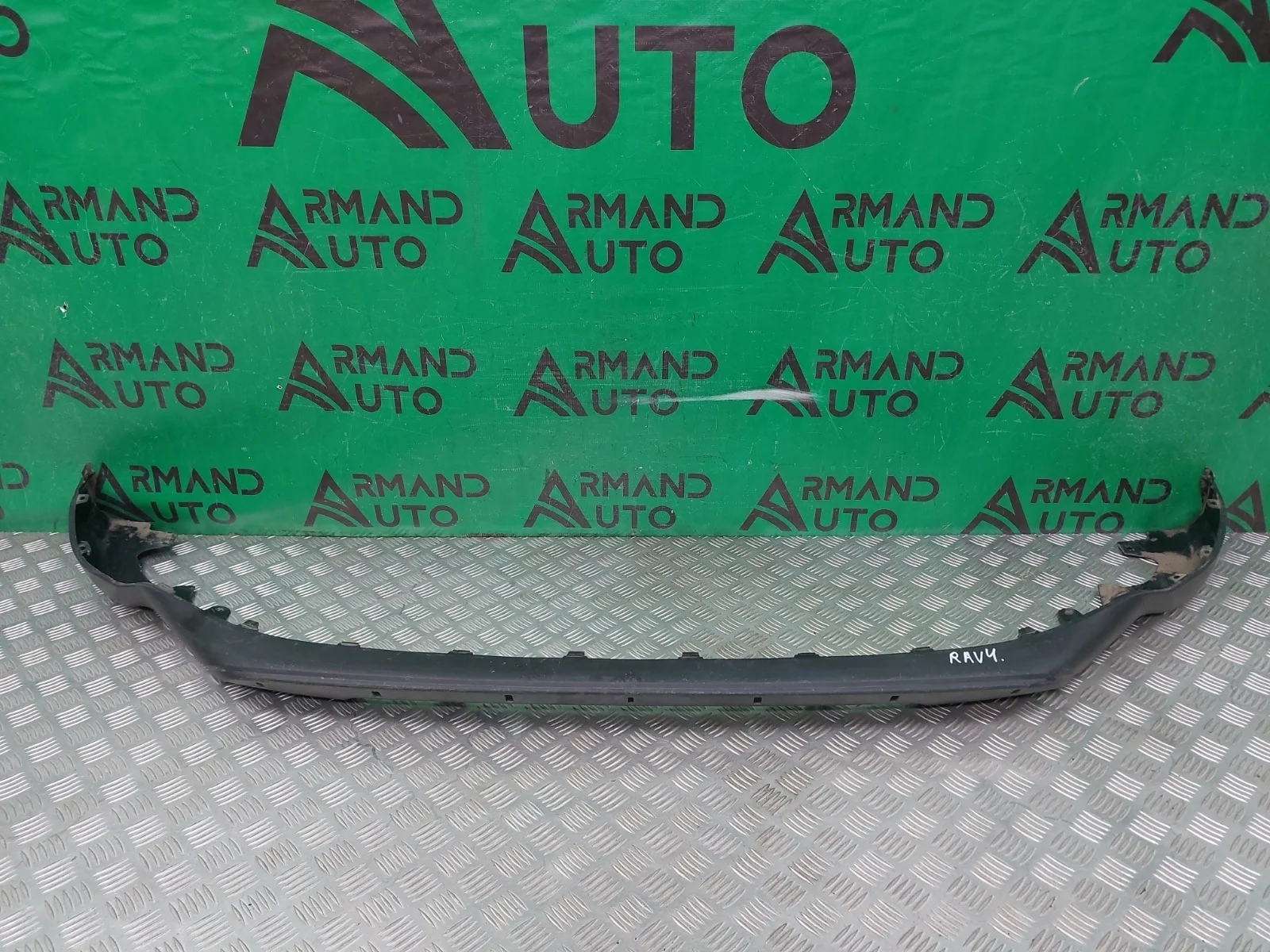 Юбка бампера TOYOTA RAV4 2015-2019 CA40