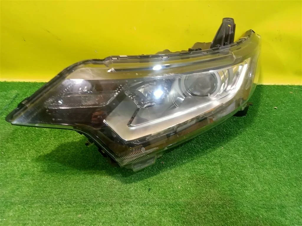 Фара левая  Mitsubishi Outlander (GF) 2015 8301C853 23868
