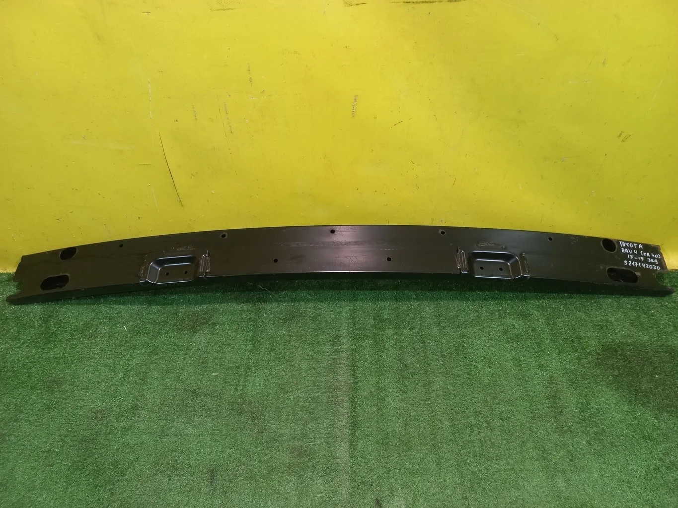 Усилитель заднего бампера  Toyota RAV4 2015 5217142030 35626