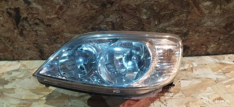 Фара галоген Ford Escape 2008 TM7