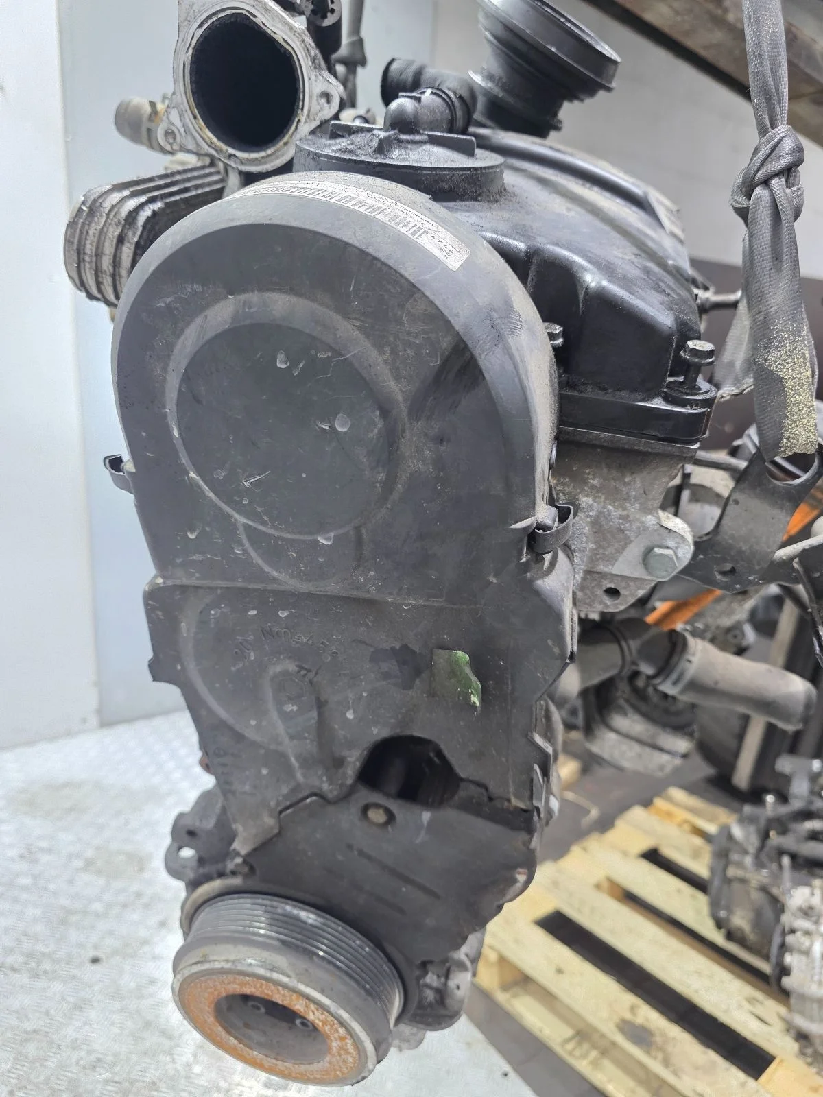 Двигатель AXR Volkswagen Golf 4 1.9 Дизель