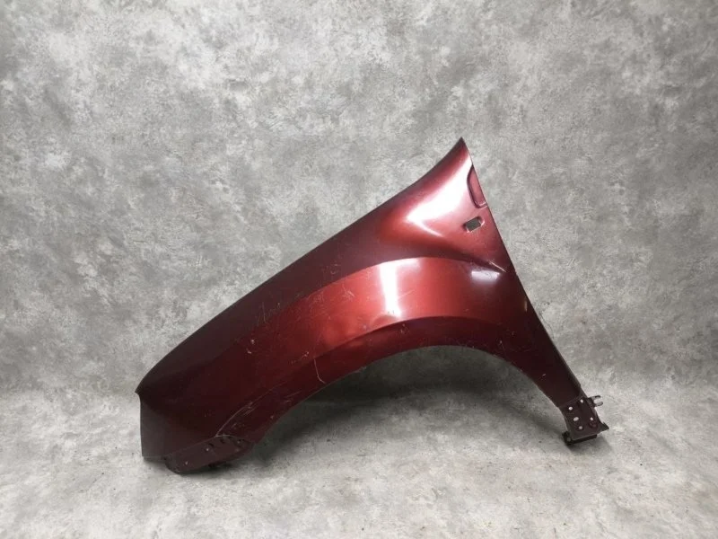 Крыло переднее левое Renault Duster