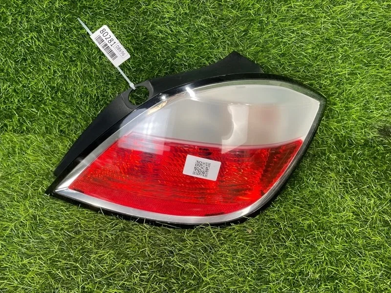 Фонарь задний Opel Astra 2005 93190305 L48 Z18XE, задний правый