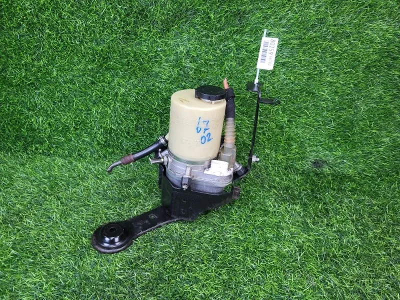 Насос ЭГУР Opel Vectra C 2004 93172789 68 Z32SE