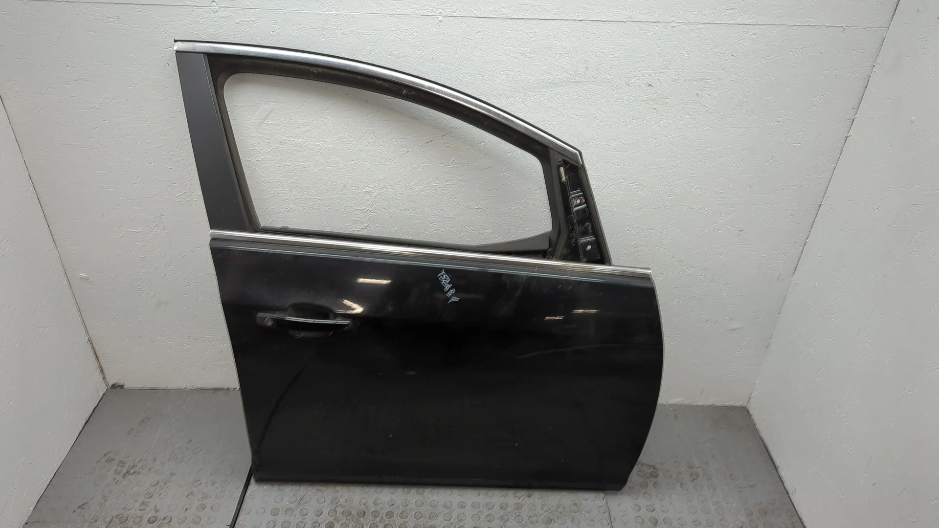 Дверь боковая (легковая) Opel Astra J 2010-2017 Универсал КПП 5-ст.мех.(МКПП) A16XER Бензин 1.6 л Инжектор