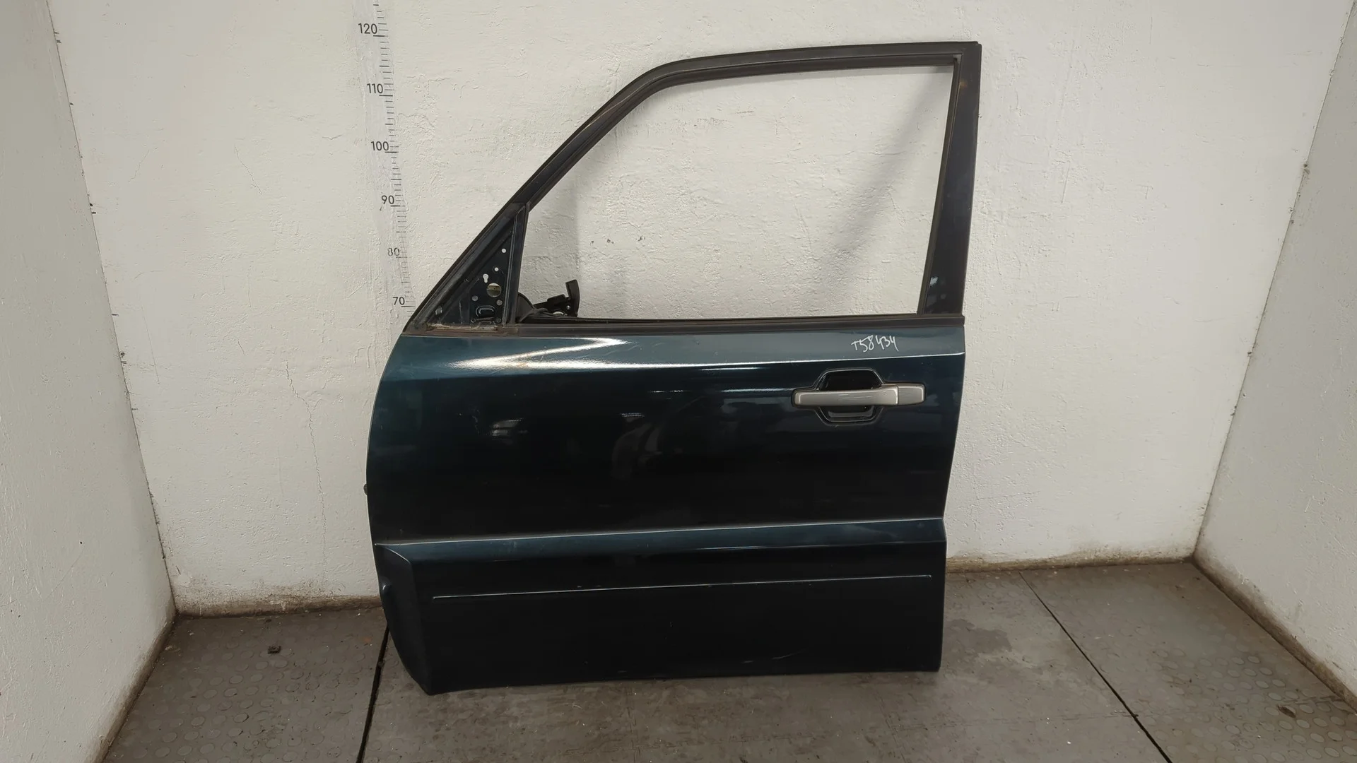 Дверь боковая (легковая) Mitsubishi Pajero 2006-2022 Джип (5-дверный) КПП автомат 4х4 (АКПП) 4M41 Дизель 3.2 л Турбо