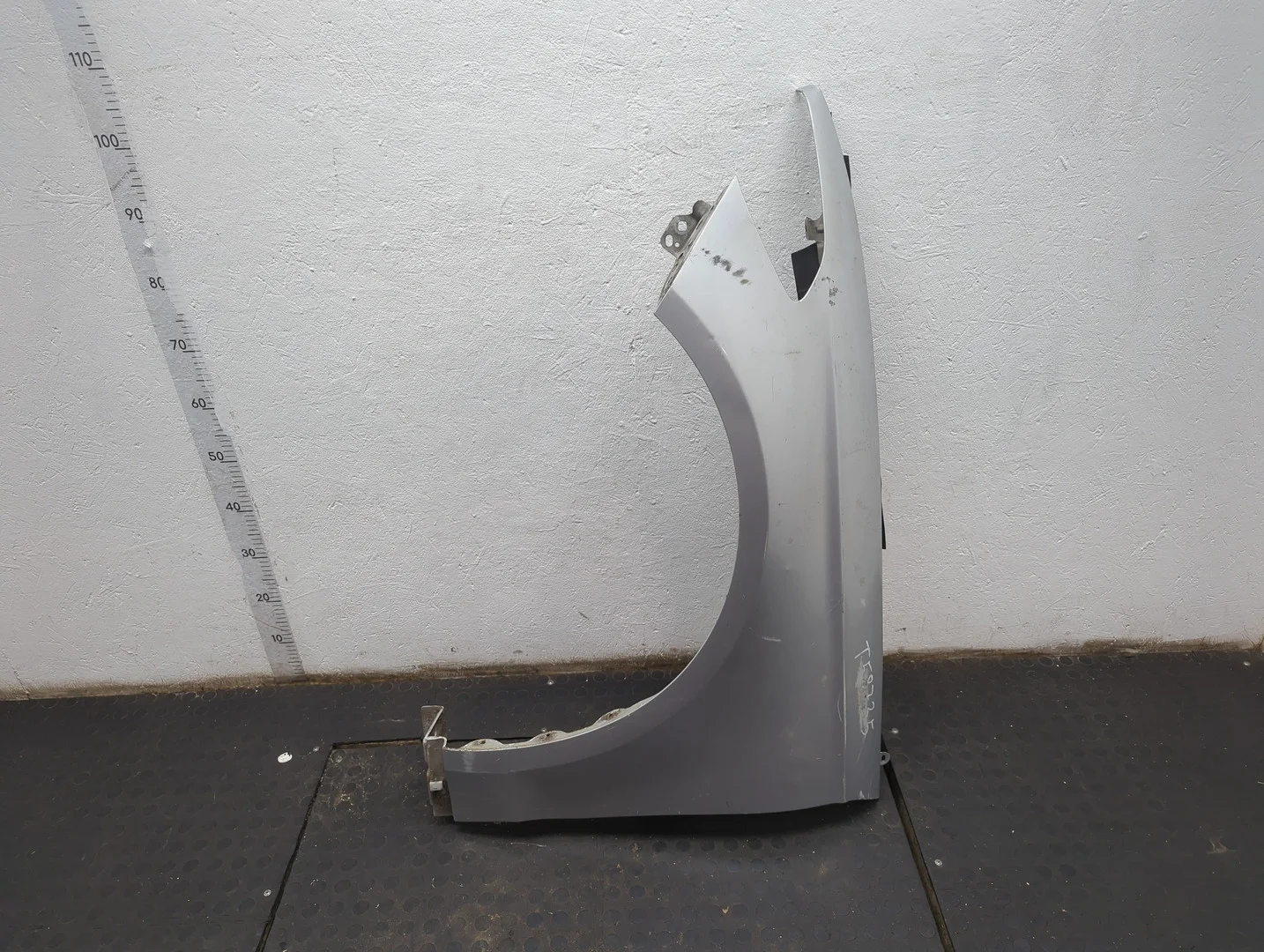 Крыло Ford Mondeo 5 2015-2019 Хэтчбэк 5 дв. КПП 6-ст.мех.(МКПП) T7CB, T7CC, T7CD, T7CE, T7CF, T7CN Дизель 2 л TDCI