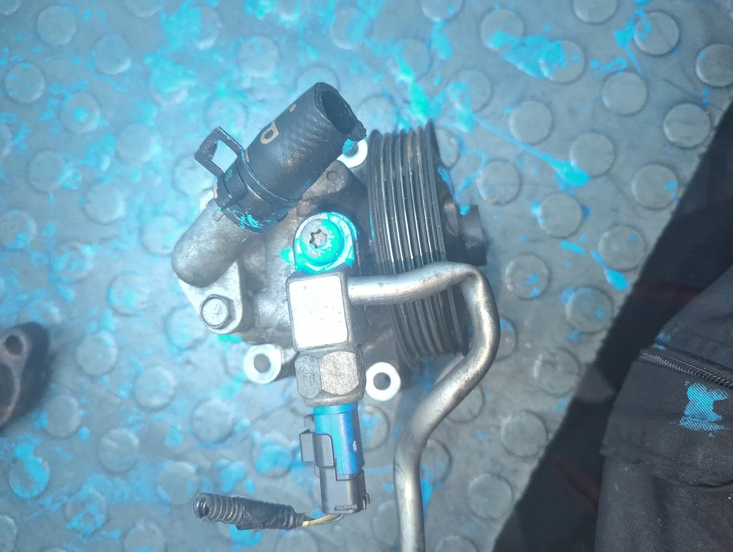 Насос гидроусилителя руля (ГУР) Ford Mondeo 4 2007-2015 Седан КПП 5-ст.мех.(МКПП) AOBA, AOBC Бензин 2 л Инжектор