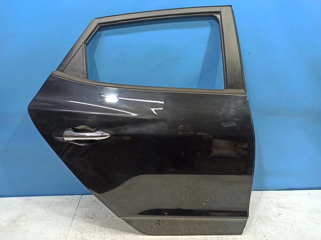 дверь Hyundai IX35 1 2010-2013  06.02.2010
