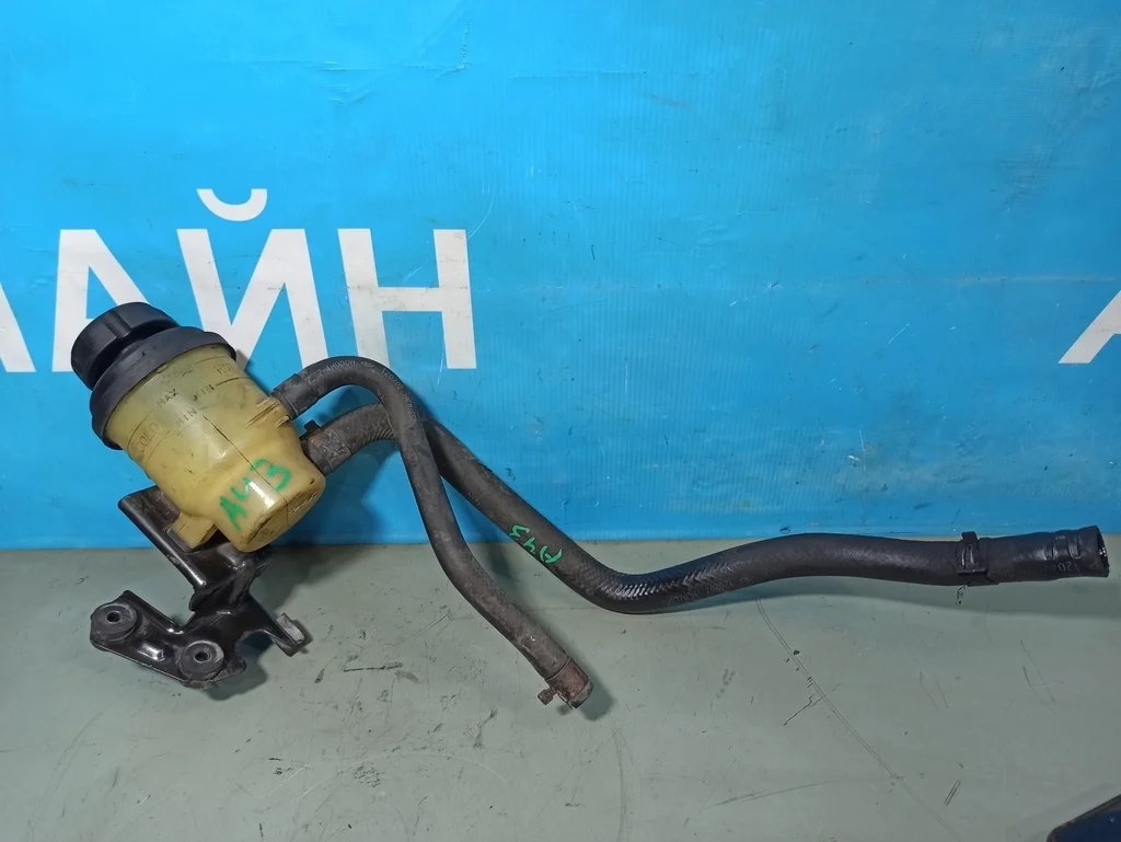 бачок гидроусилителя Hyundai Grand Starex 2007-2015  22.02.2012