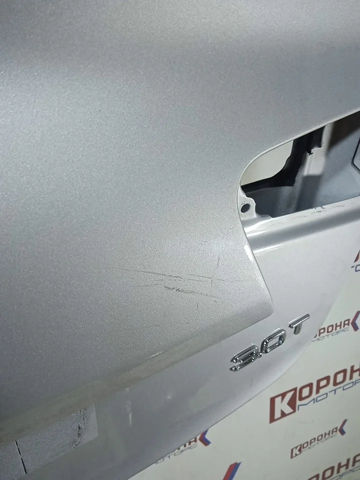 Крышка багажника Audi A6 4G5827023C C7, задняя Б/У Мелкие потёртости