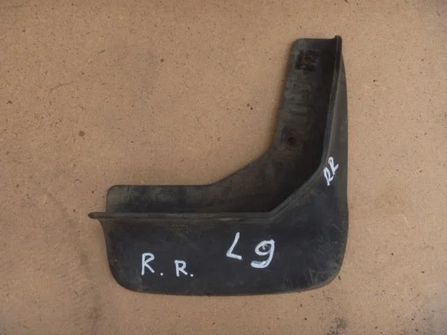 Б.у. брызговик MITSUBISHI LANCER CS3W MITSUBISHI LANCER CS3W 4G18 2005