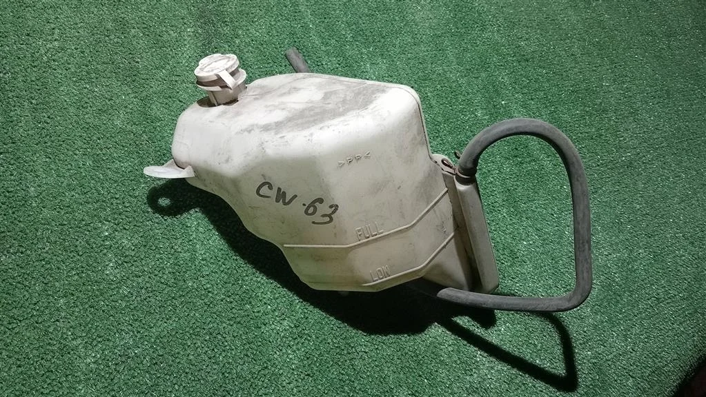 Б.у. бачок расширительный MITSUBISHI OUTLANDER XL CW6W MITSUBISHI OUTLANDER XL CW6W 6B31 2006