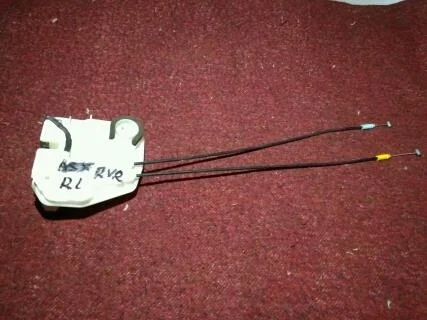 Б.у. замок двери MITSUBISHI ASX GA2W MITSUBISHI ASX GA2W 4B10 2012