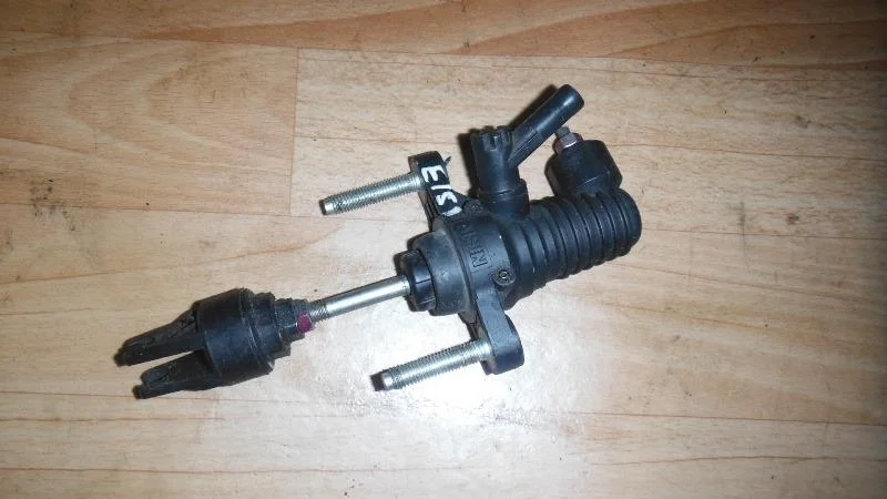 Б.у. цилиндр сцепления главный TOYOTA COROLLA ZRE151 TOYOTA COROLLA ZRE151 1ZRE-FE 2006-2013