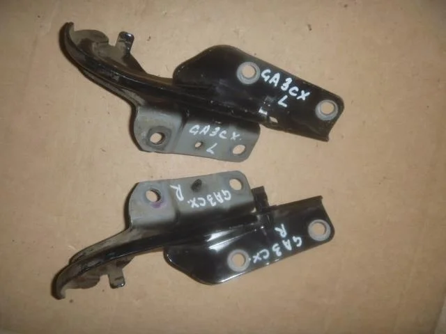 Б.у. петля капота (2шт) MITSUBISHI ASX GA3W MITSUBISHI ASX GA3W 4B10 2010-2014