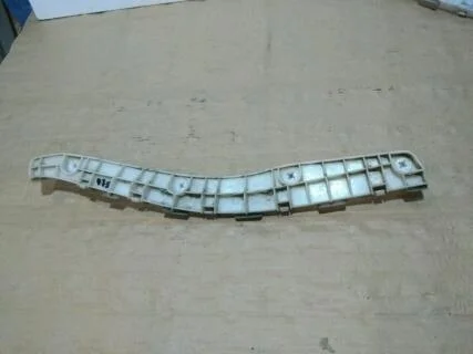 Б.у. крепление бампера зад MITSUBISHI PAJERO V97W MITSUBISHI PAJERO V97W 6G75 2008