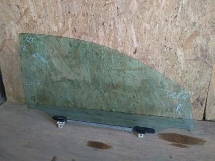 Б.у. стекло двери TOYOTA AVENSIS AZT255(4WD) TOYOTA AVENSIS AZT255(4WD) 1AZ 2004