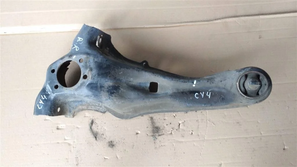 Б.у. рычаг продольный MITSUBISHI LANCER CY4A MITSUBISHI LANCER CY4A 2.0 2008