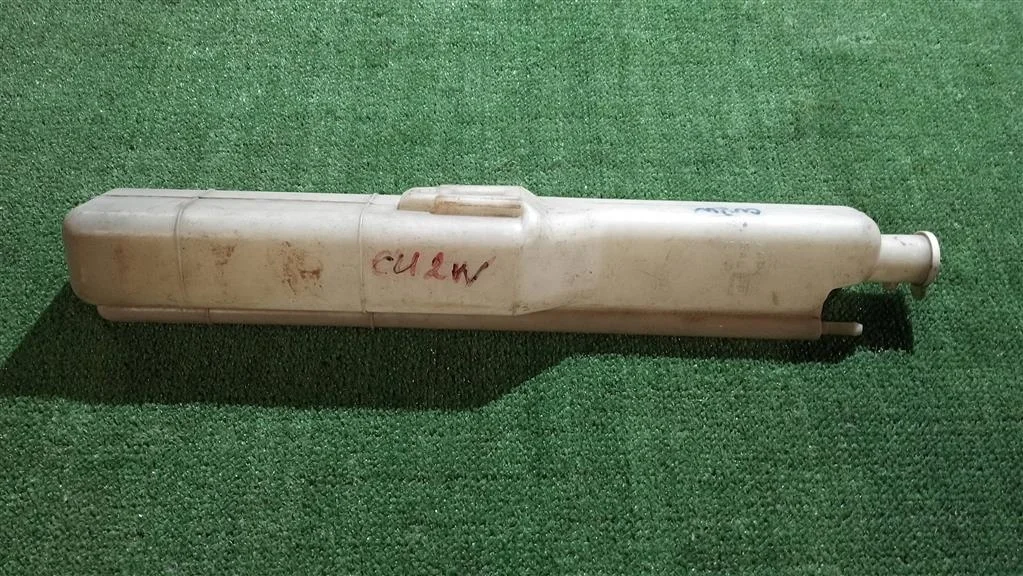 Б.у. бачок расширительный MITSUBISHI AIRTREK CU2W MITSUBISHI AIRTREK CU2W 4G63 2002