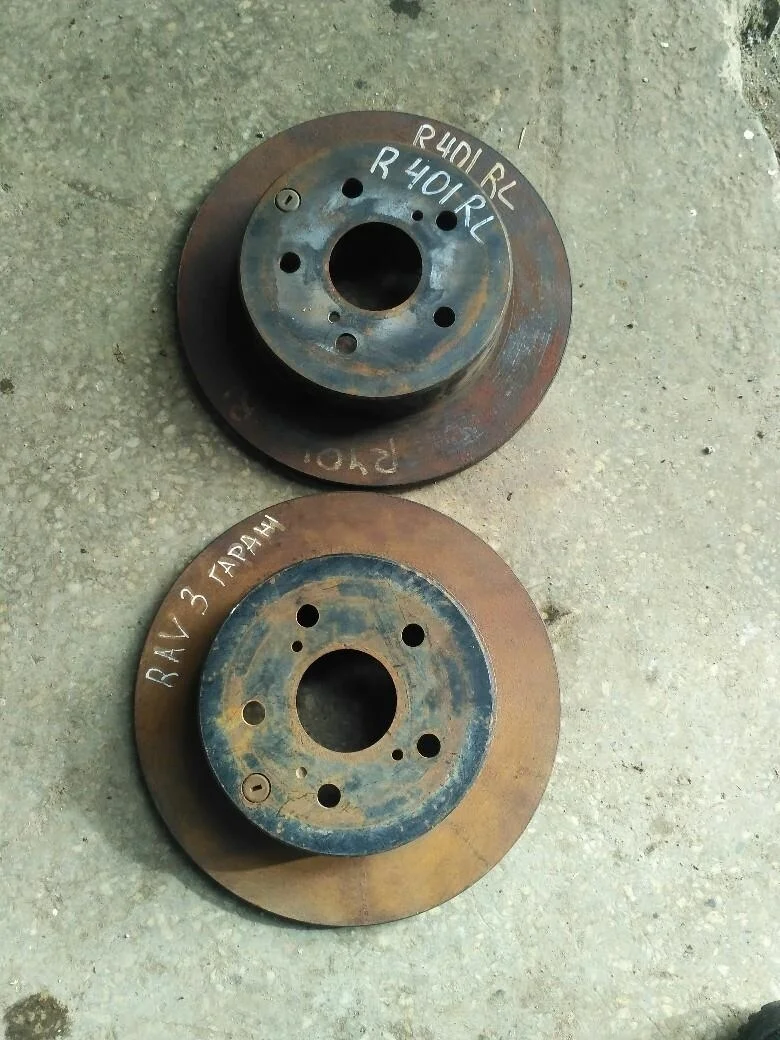 Б.у. диск тормозной (пара) TOYOTA RAV4 ZSA40 TOYOTA RAV4 ZSA40 3ZR 2014