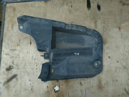 Б.у. пыльник бампера TOYOTA COROLLA ZRE151 TOYOTA COROLLA ZRE151 1ZR-FE 2006-2011