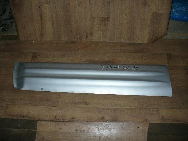 Б.у. молдинг двери MITSUBISHI PAJERO V75W MITSUBISHI PAJERO V75W 6G74 2000-2006