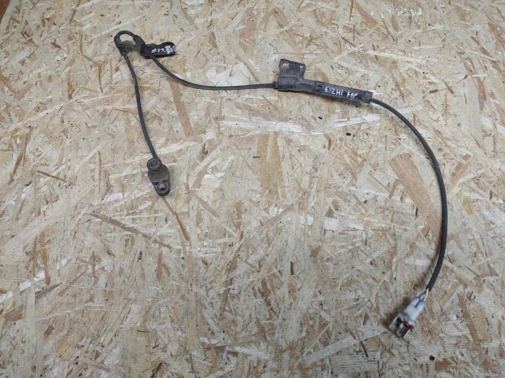Б.у. датчик abs TOYOTA COROLLA E120 TOYOTA COROLLA E120  2001-2007