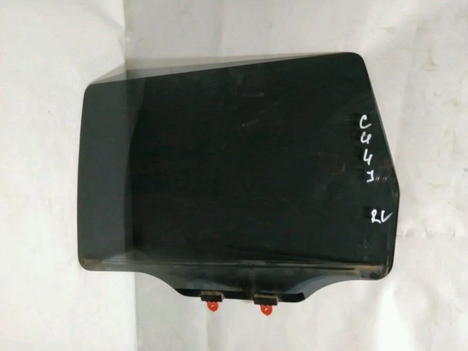 Б.у. стекло двери MITSUBISHI AIRTREK CU4W MITSUBISHI AIRTREK CU4W 4G64GDI 2002