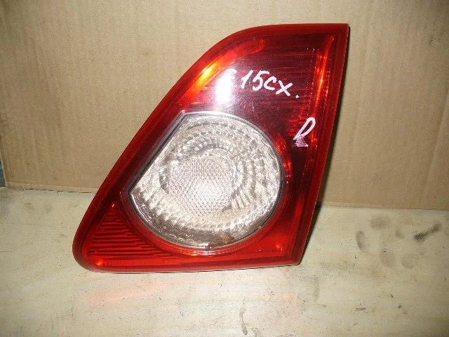 Б.у. фонарь внутренний TOYOTA COROLLA ZRE151 TOYOTA COROLLA ZRE151  2006-2013