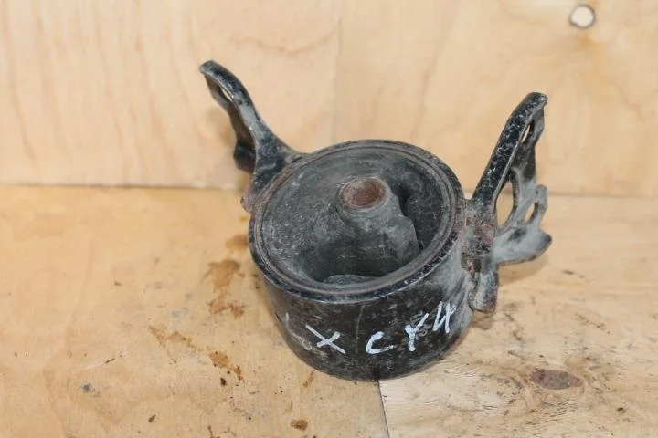 Б.у. опора двигателя MITSUBISHI LANCER CY4A MITSUBISHI LANCER CY4A 4B11 2007-