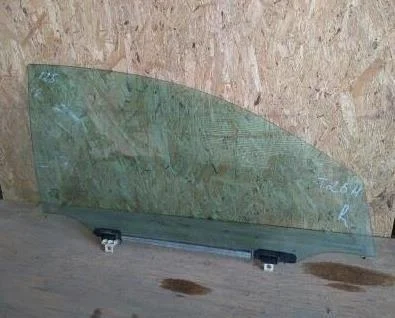 Б.у. стекло двери TOYOTA AVENSIS ZZT251 TOYOTA AVENSIS ZZT251  2003-2008