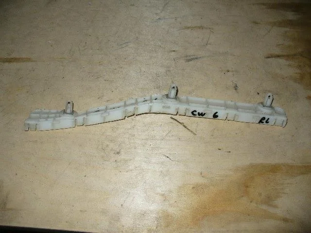 Б.у. крепление бампера зад MITSUBISHI OUTLANDER XL CW6W MITSUBISHI OUTLANDER XL CW6W 6B31 2008