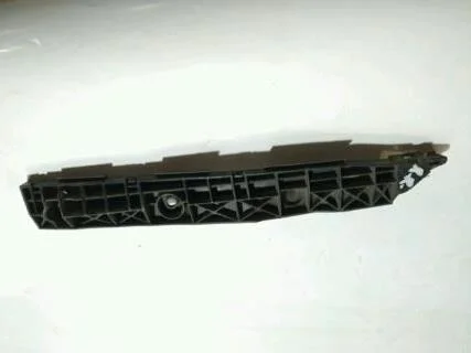 Б.у. крепление бампера зад LEXUS RX330 MCU38 LEXUS RX330 MCU38 3.3L 2006