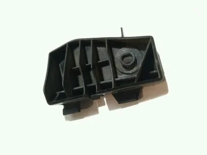 Б.у. крепление бампера зад LEXUS RX330 MCU38 LEXUS RX330 MCU38 3.3L 2006