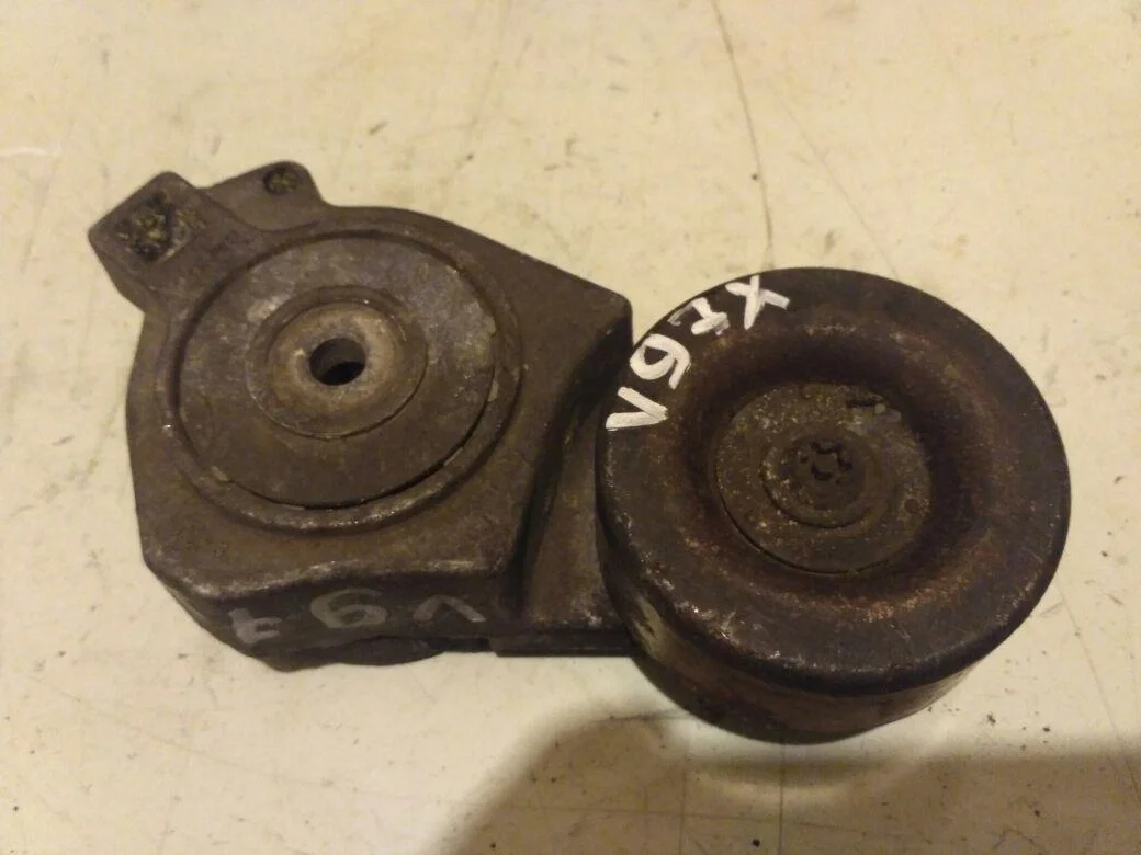 Б.у. натяжитель приводного ремня MITSUBISHI PAJERO V97W MITSUBISHI PAJERO V97W 6G75 2007