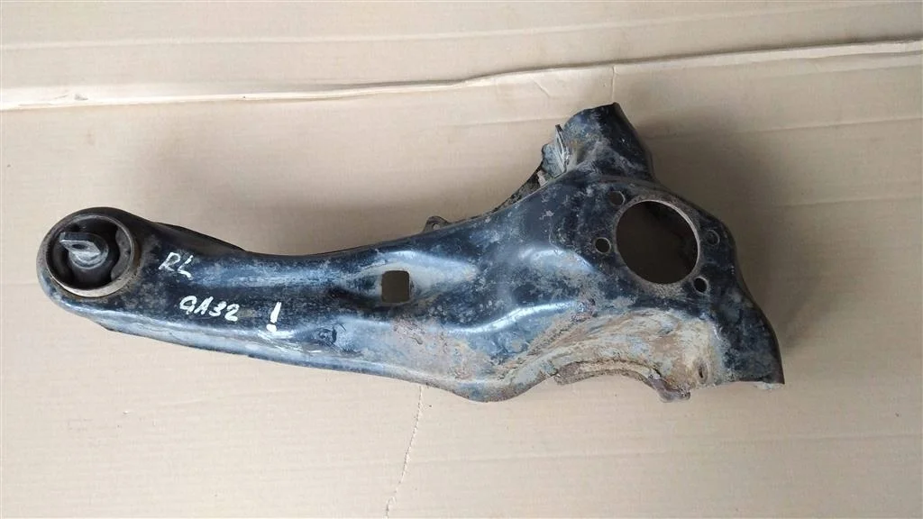 Б.у. рычаг продольный MITSUBISHI ASX GA3W MITSUBISHI ASX GA3W 4B10 2010-2014