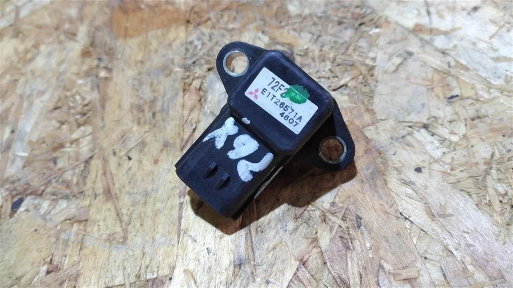 Б.у. датчик абсолютного давления SUZUKI  XL7 JA627 SUZUKI XL7 JA627 H27A 2004