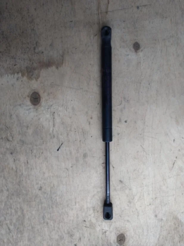 Б.у. амортизатор капота INFINITI QX70 S51 INFINITI QX70 S51 VQ35HR 2009