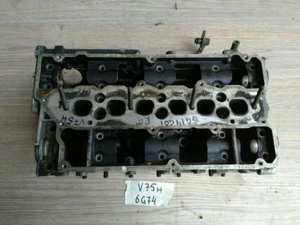 Б.у. головка блока цилиндров MITSUBISHI PAJERO V75W MITSUBISHI PAJERO V75W 6G74GDI 2001