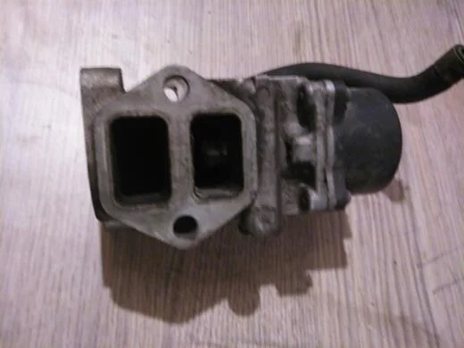 Б.у. клапан eg MITSUBISHI PAJERO V75W MITSUBISHI PAJERO V75W 6G74GDI 2002