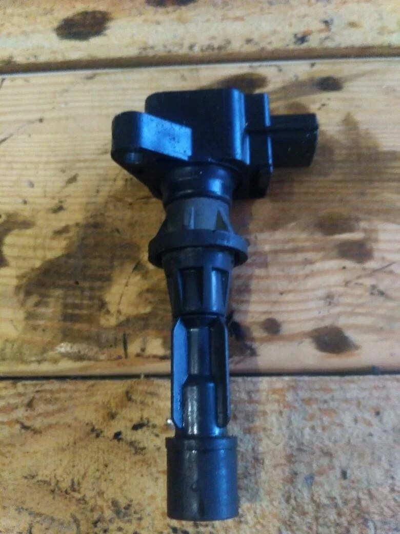 Б.у. катушка зажигания MAZDA CX7 ER8 MAZDA CX7 ER8 L3 2007