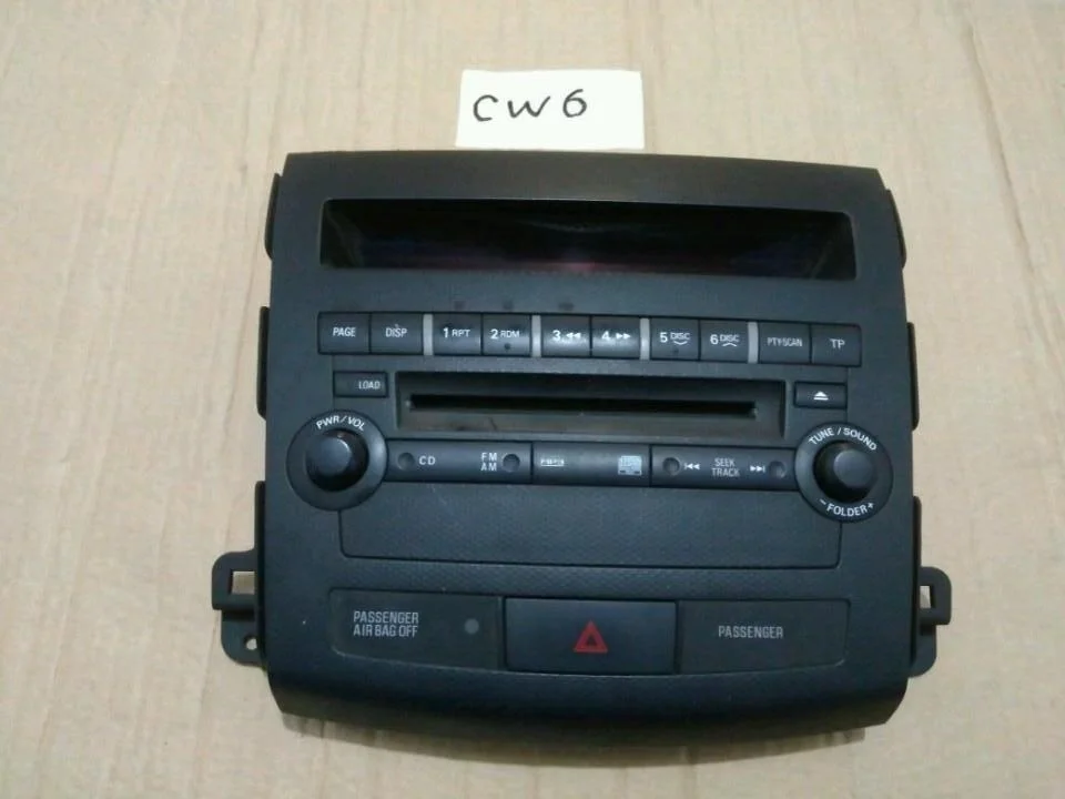 Б.у. панель магнитолы MITSUBISHI OUTLANDER XL CW6W MITSUBISHI OUTLANDER XL CW6W 6B31 2008