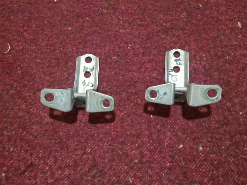 Б.у. петля двери MITSUBISHI LANCER CY4A MITSUBISHI LANCER CY4A 4B11 2007-