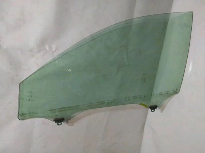 Б.у. стекло двери TOYOTA CAMRY V40 ACV40 TOYOTA CAMRY V40 ACV40 2AZ 2006-2011