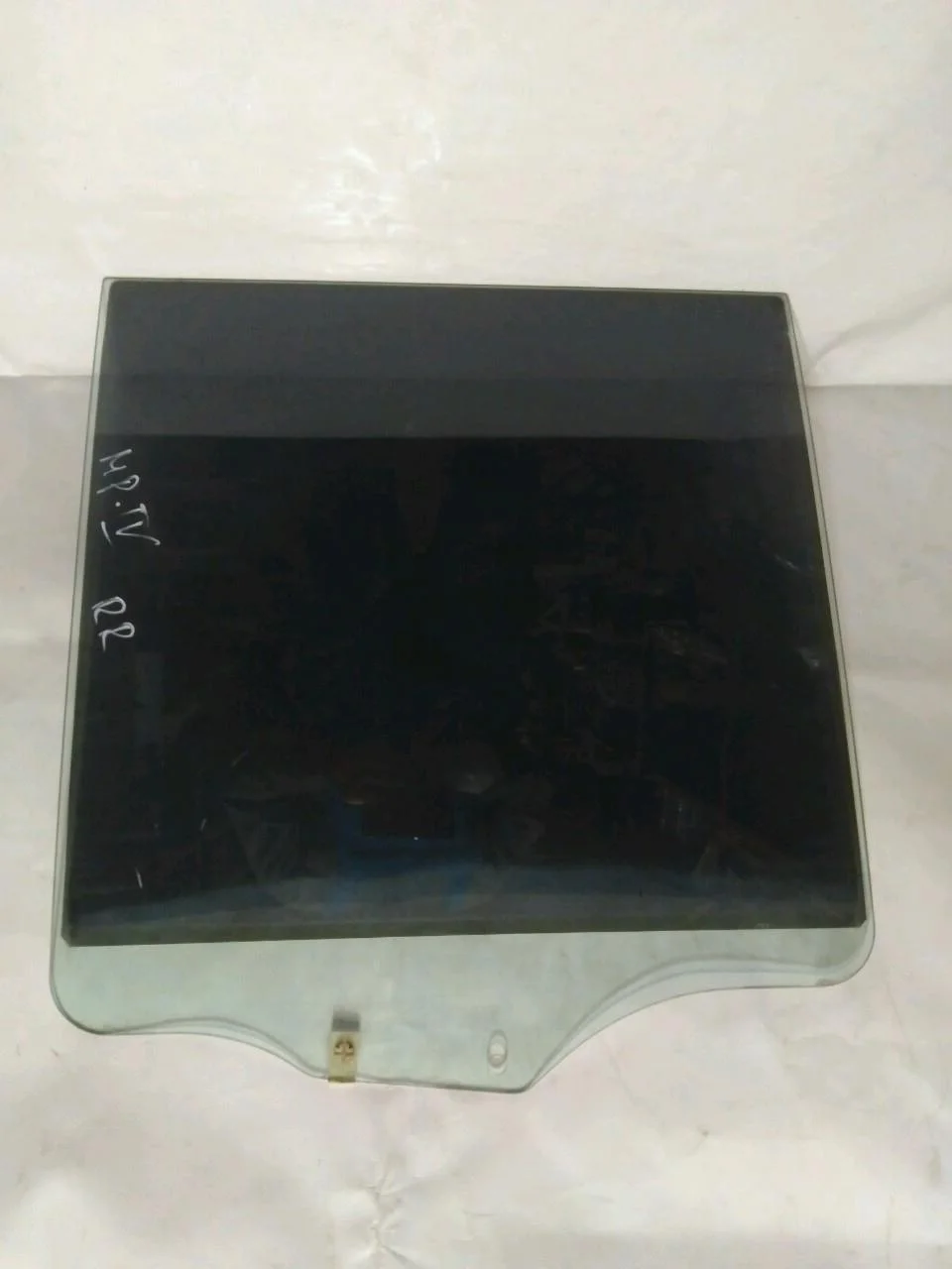 Б.у. стекло двери MITSUBISHI PAJERO V93W MITSUBISHI PAJERO V93W  2006-