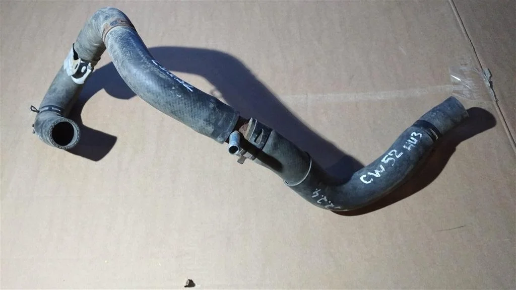 Б.у. патрубок радиатора MITSUBISHI OUTLANDER XL CW5W MITSUBISHI OUTLANDER XL CW5W 4B12 2006-2012