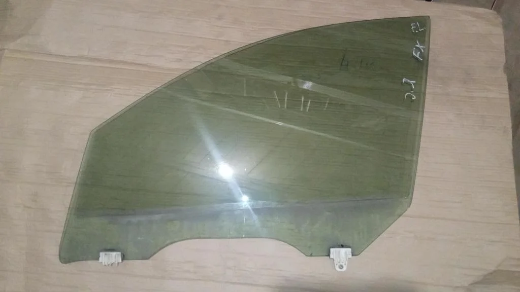 Б.у. стекло двери INFINITI QX70 S51 INFINITI QX70 S51 VQ35HR 2009